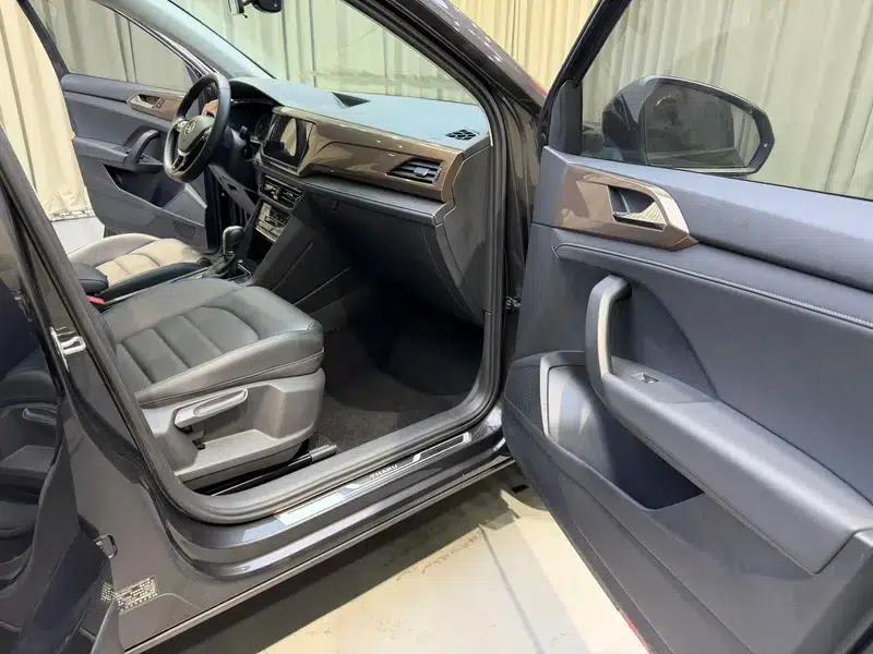Tharu 2021 280TSI 2WD Luxury Edition PLUS — миниатюра 7