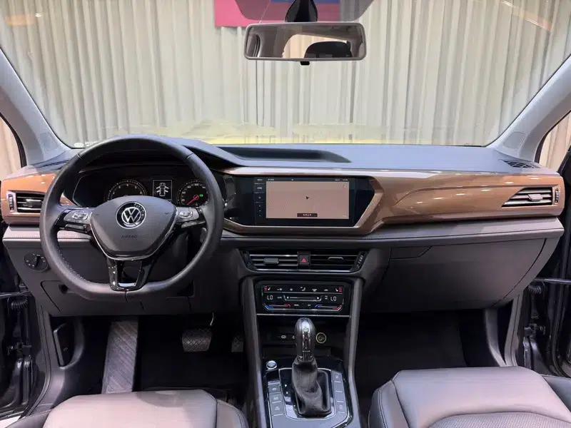 Tharu 2021 280TSI 2WD Luxury Edition PLUS — миниатюра 8