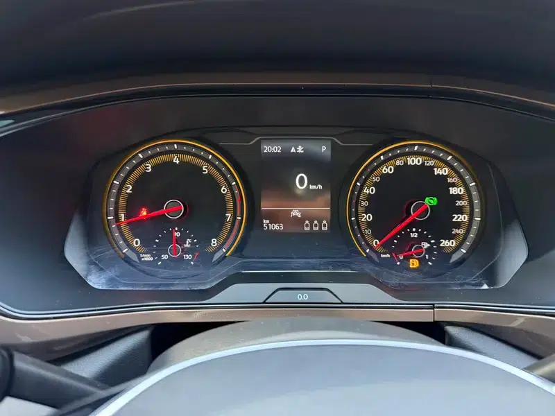 Tharu 2021 280TSI 2WD Luxury Edition PLUS — миниатюра 10