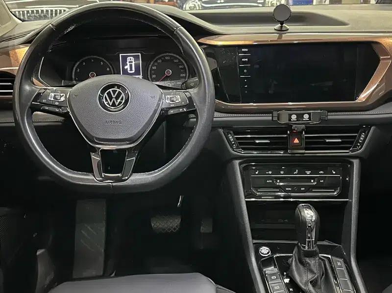 Tharu 2021 280TSI 2WD Luxury Edition PLUS — миниатюра 10