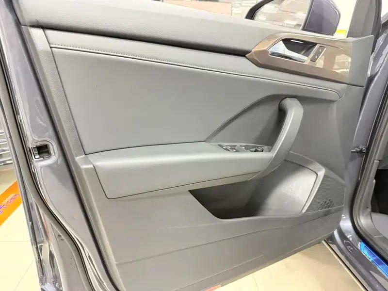 Tharu 2022 280TSI 2WD Luxury Edition — миниатюра 9