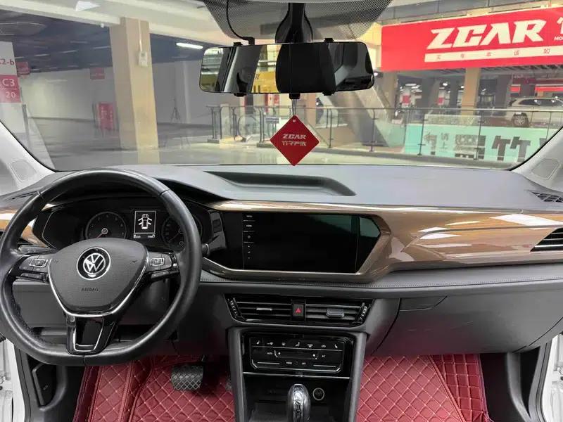Tharu 2021 330TSI AWD Luxury Edition PLUS — миниатюра 25
