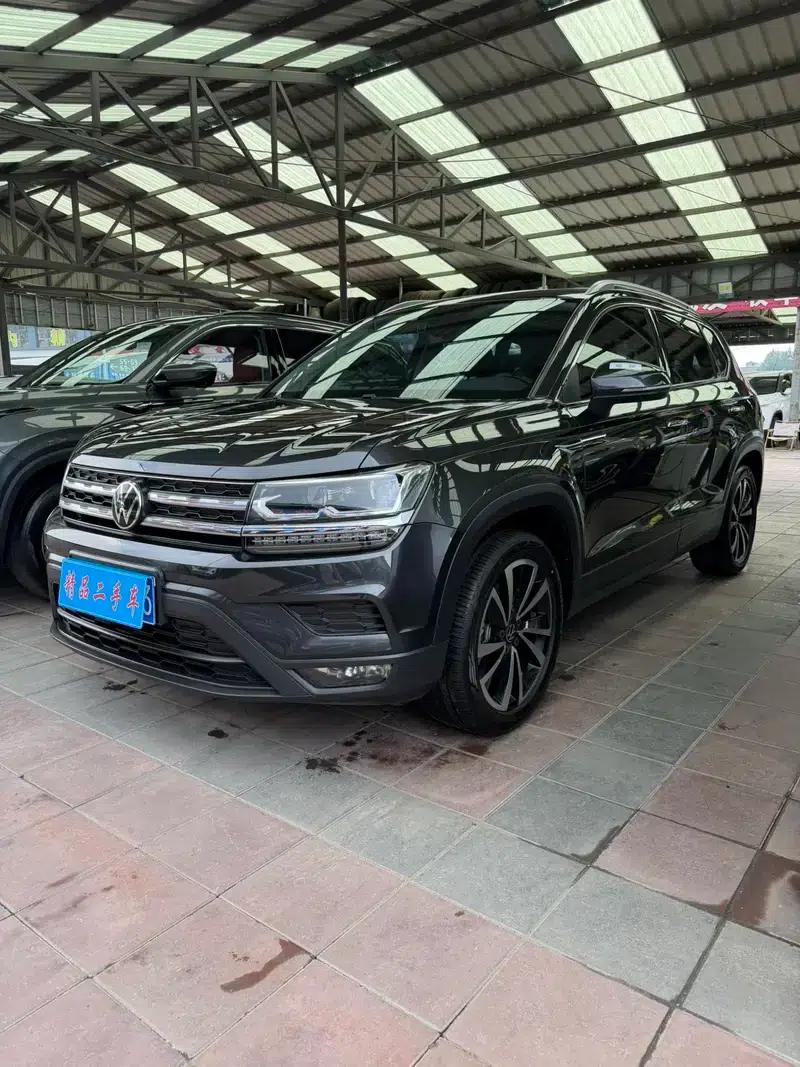 Tharu 2022 280TSI 2WD Luxury Edition — миниатюра 1