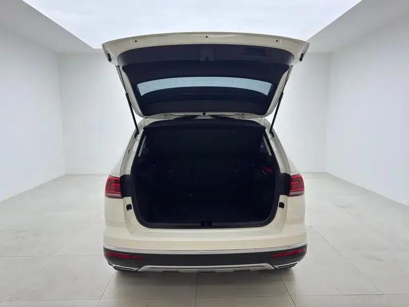 Tharu 2021 330TSI AWD Luxury Edition PLUS — миниатюра 20