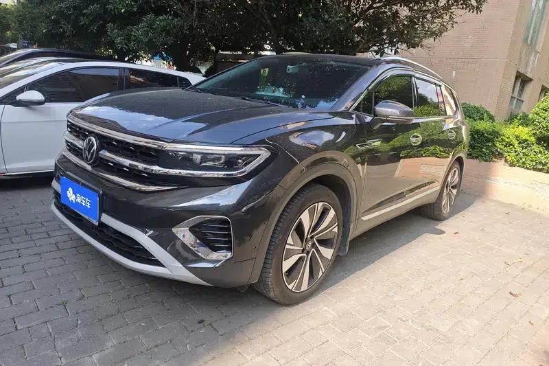 2023 Range Rover 380TSI 4WD Luxury Pro 6-seater — миниатюра 1
