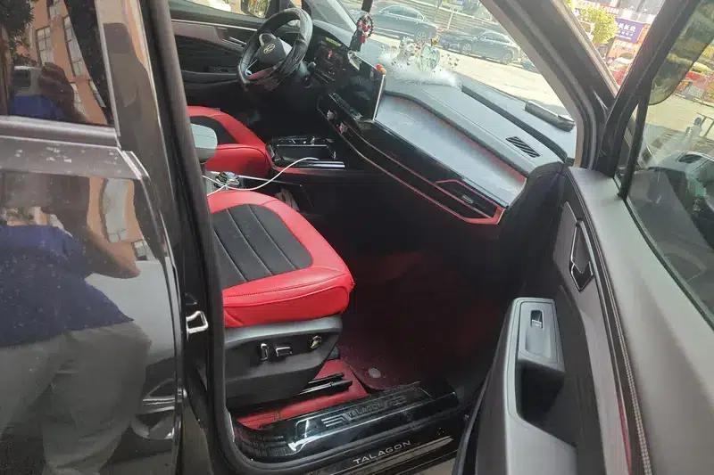 2023 Range Rover 380TSI 4WD Luxury Pro 6-seater — миниатюра 17
