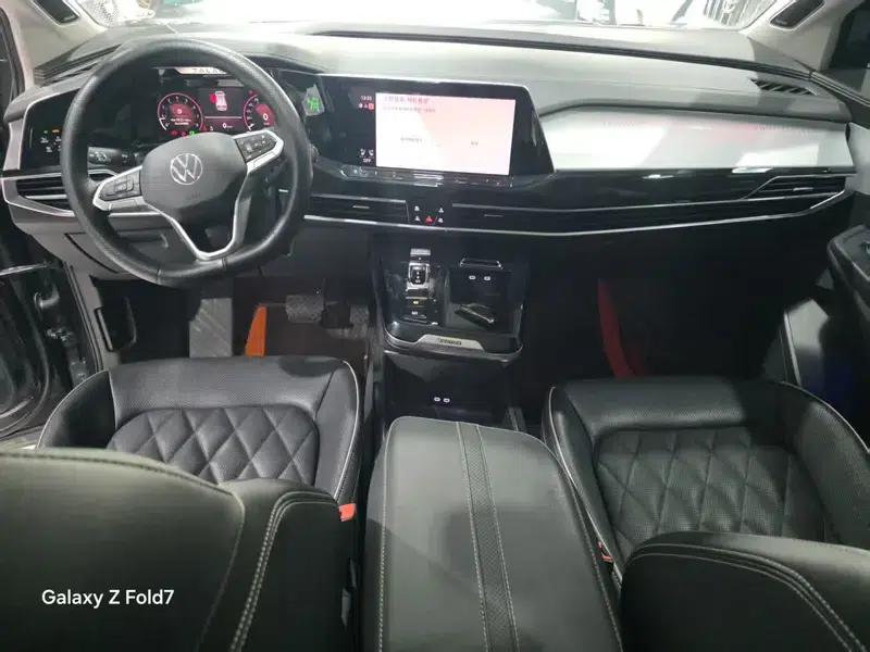2022 Range Rover 380TSI 4WD R-Line 6-Seater — миниатюра 8