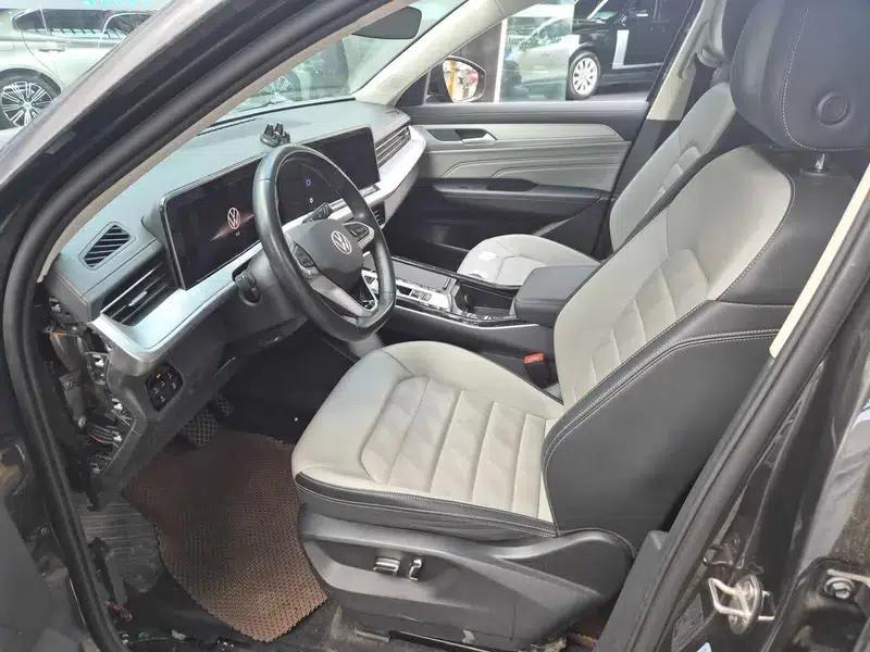 2023 Range Rover 330TSI 2WD Elite Cruiser — миниатюра 8