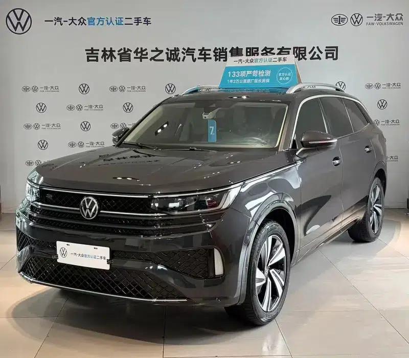 2023 Range Rover 380TSI AWD R-Line Touring Edition — миниатюра 1