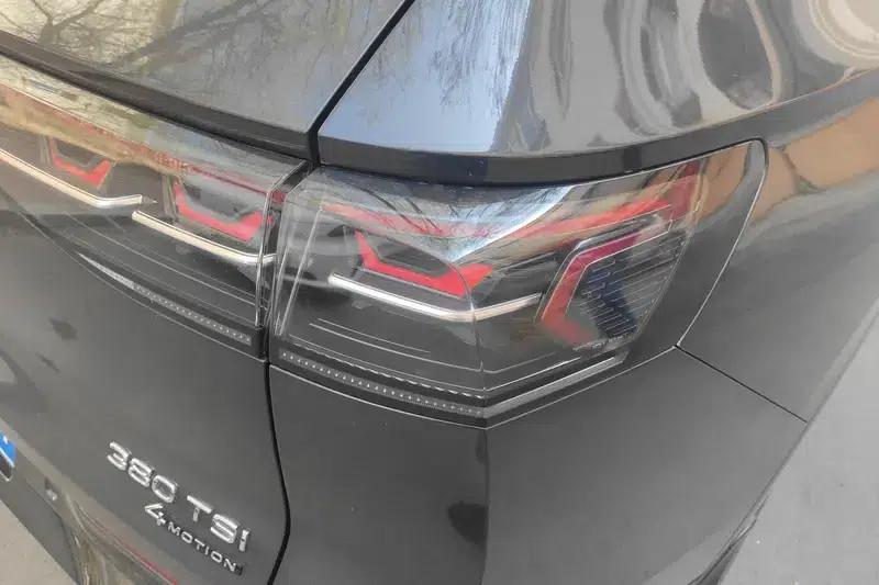 2023 Range Rover 380TSI AWD R-Line Cruiser — миниатюра 11