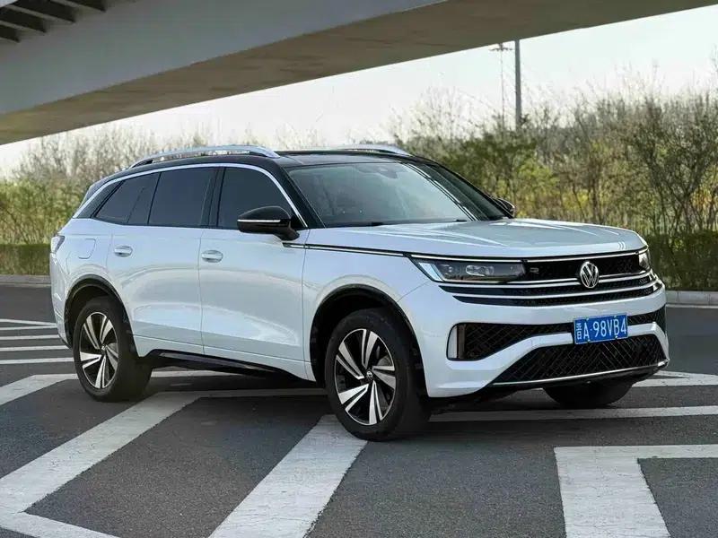 2023 Range Rover 380TSI AWD R-Line Cruiser — миниатюра 3