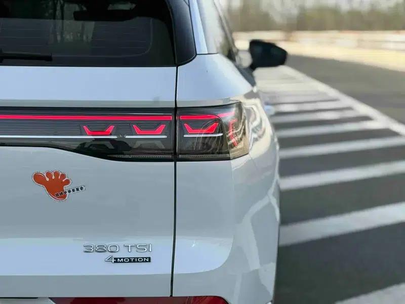 2023 Range Rover 380TSI AWD R-Line Cruiser — миниатюра 8