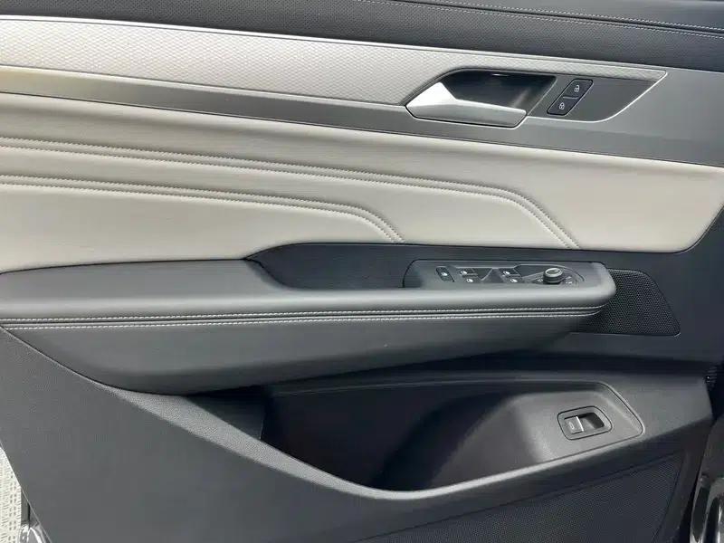 2024 Range Rover 380TSI AWD R-line Cruiser Edition — миниатюра 10