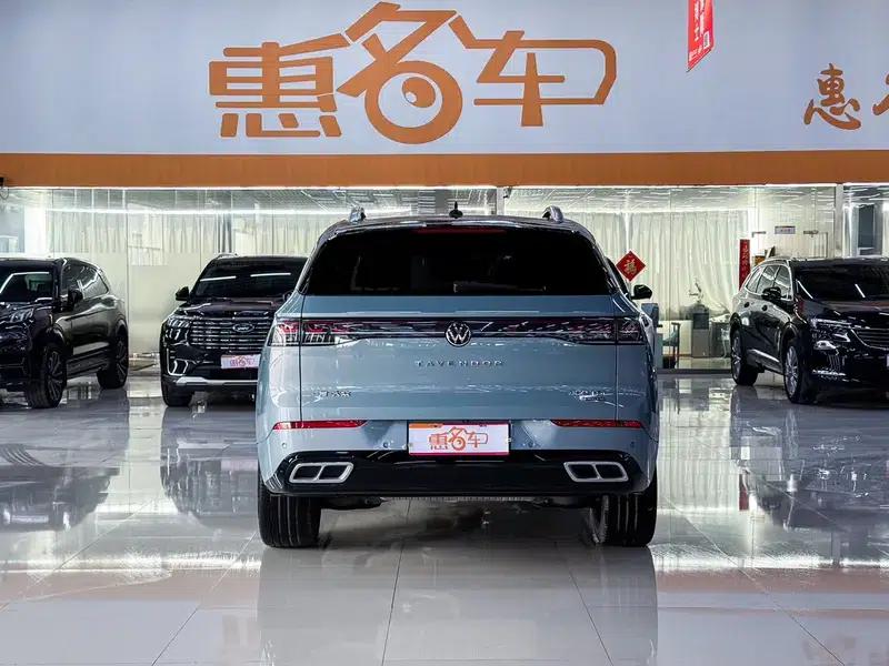 2023 Range Rover 380TSI AWD R-Line First Edition — миниатюра 3