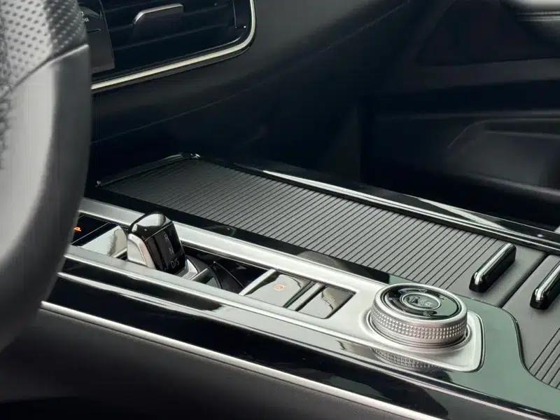 2024 Range Rover 380TSI AWD R-line Cruiser Edition — миниатюра 11