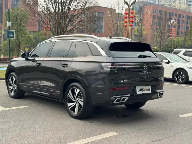 2024 Range Rover 380TSI AWD R-line Cruiser Edition — миниатюра 5