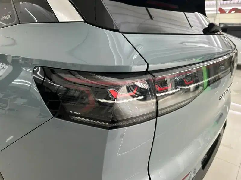 2023 Range Rover 380TSI AWD R-Line First Edition — миниатюра 8
