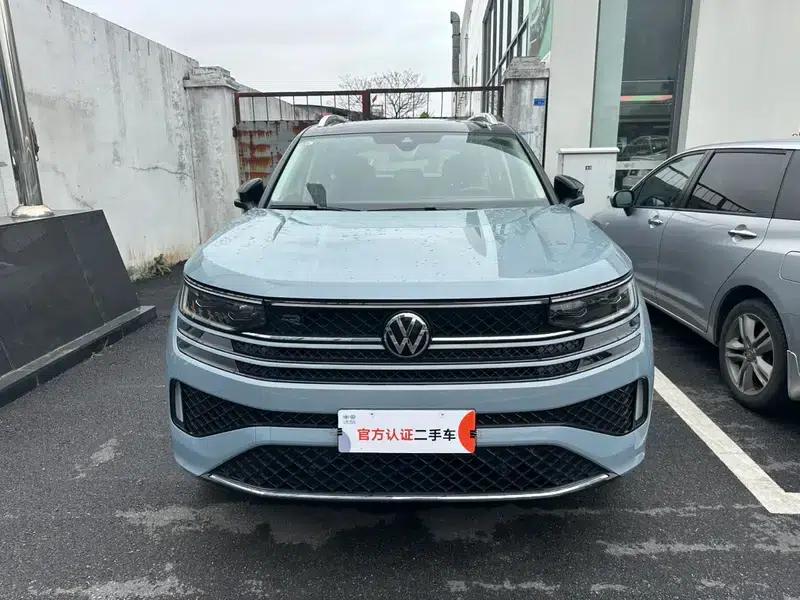 2023 Range Rover 380TSI AWD R-Line Cruiser — миниатюра 2