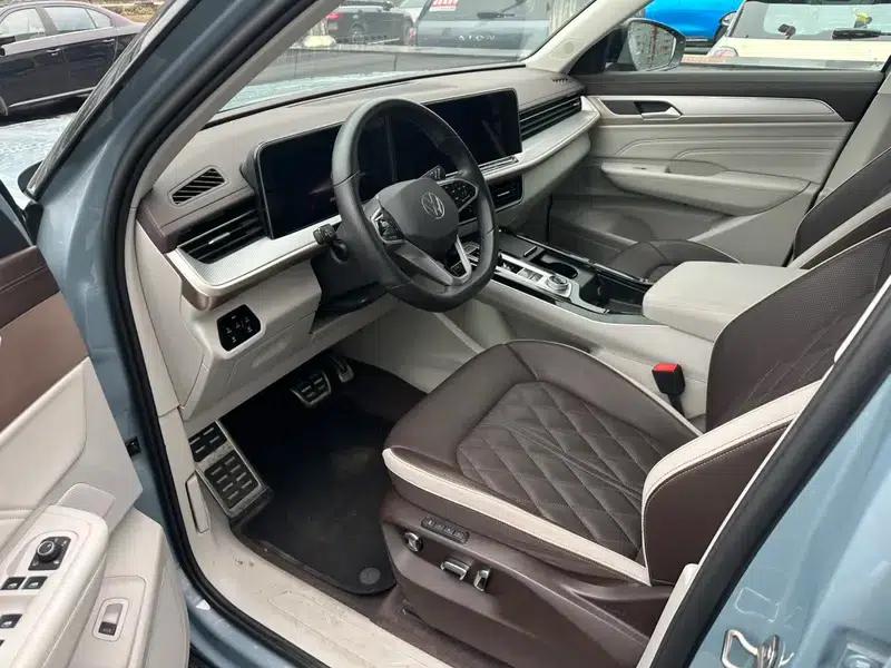 2023 Range Rover 380TSI AWD R-Line Cruiser — миниатюра 9