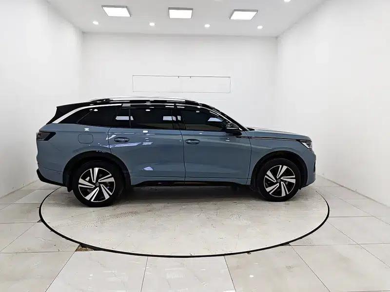 2023 Range Rover 380TSI AWD R-Line Cruiser — миниатюра 8