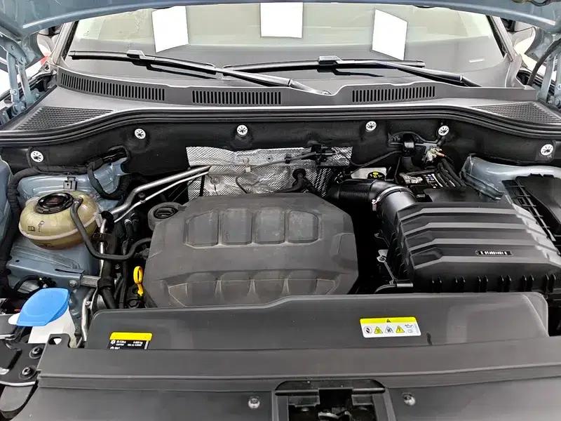 2023 Range Rover 380TSI AWD R-Line Cruiser — миниатюра 10