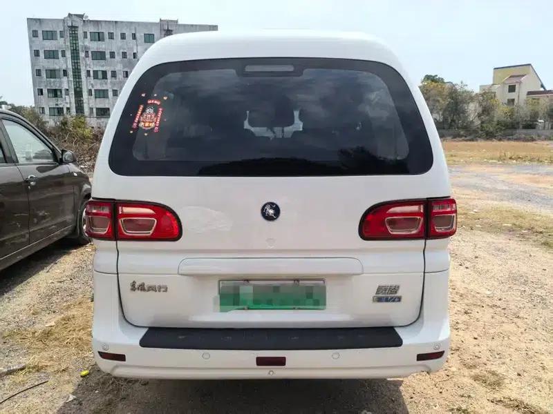 Lingzhi New Energy 2023 Didi Exclusive Edition 7-Seater — миниатюра 5
