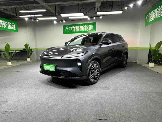 Dongfeng Fengshen L8 PHEV 2025 Model 185KM Dream Edition