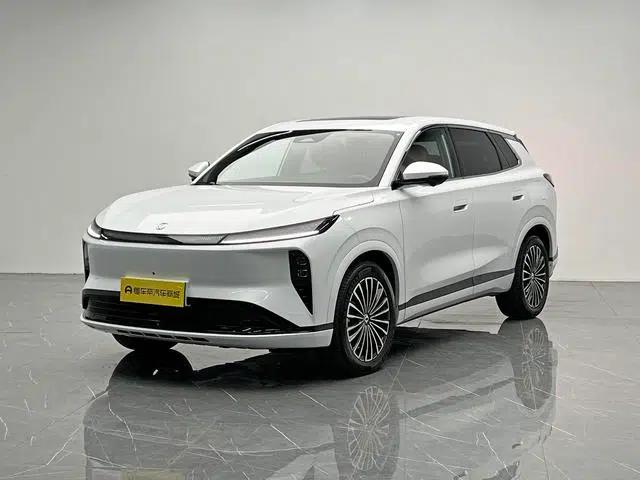 Dongfeng Fengshen L8 PHEV 2025 Model 185KM Dream Edition
