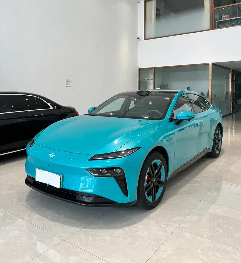 Yipai 007 2025 Pure Electric 565 AWD Max Navigation Edition — миниатюра 1