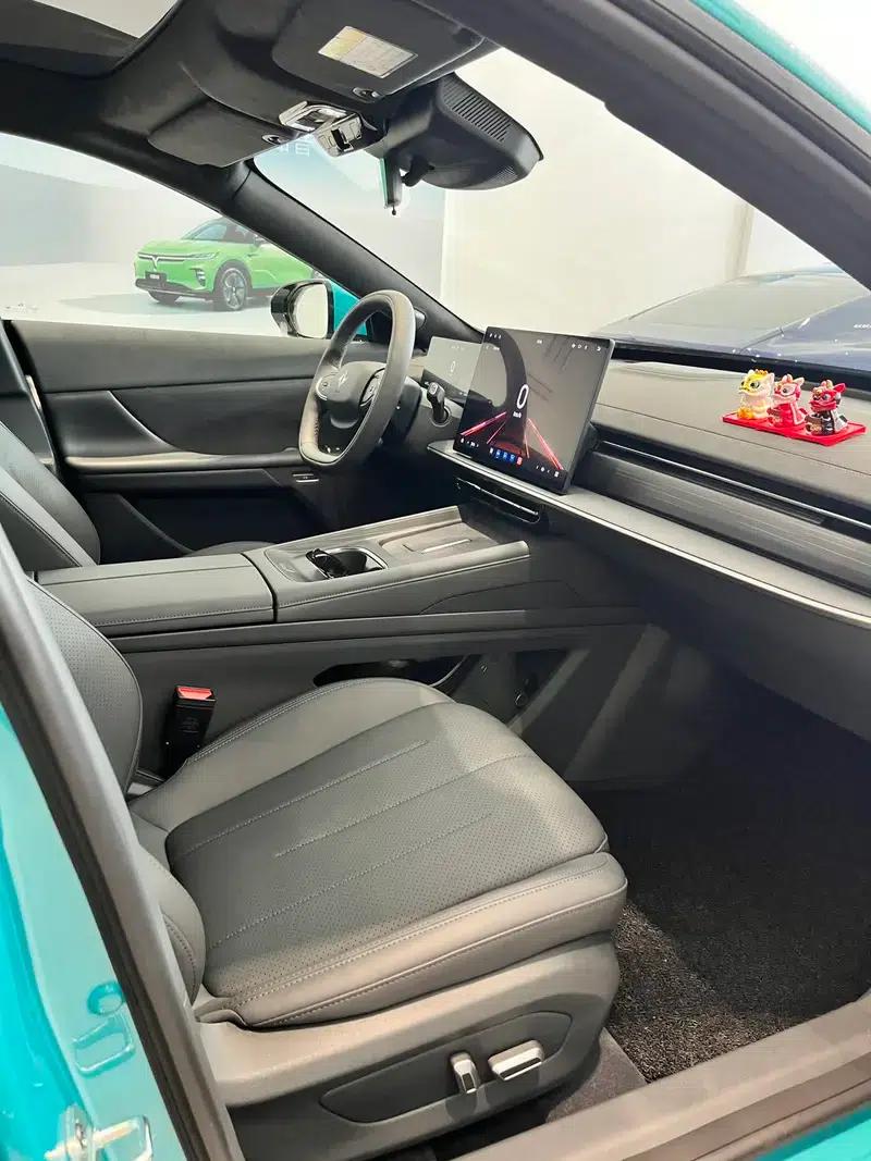 Yipai 007 2025 Pure Electric 565 AWD Max Navigation Edition — миниатюра 7
