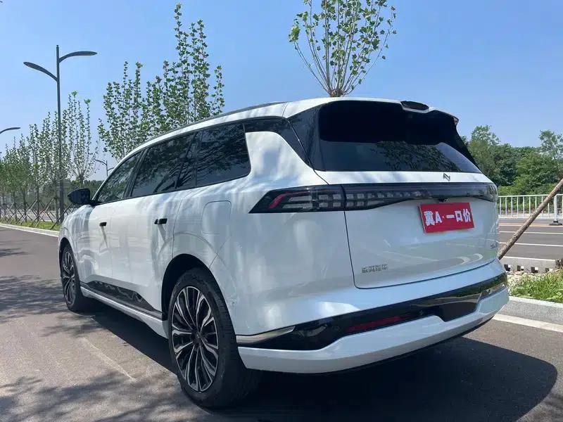 Yipai 008 2026 Extended Range Family Edition 6-Seater — миниатюра 4