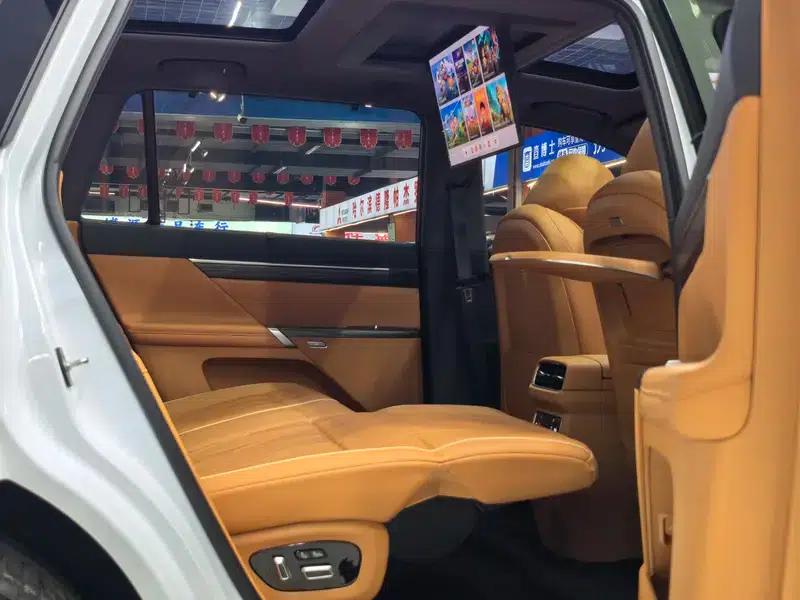 Yipai 008 2025 Model 210Ultra Ruyi Edition 5-Seater — миниатюра 19