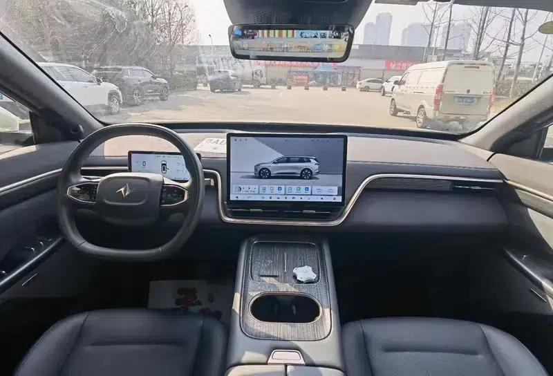Yipai 008 2024 210Max Extended Range Version 6-Seater — миниатюра 7