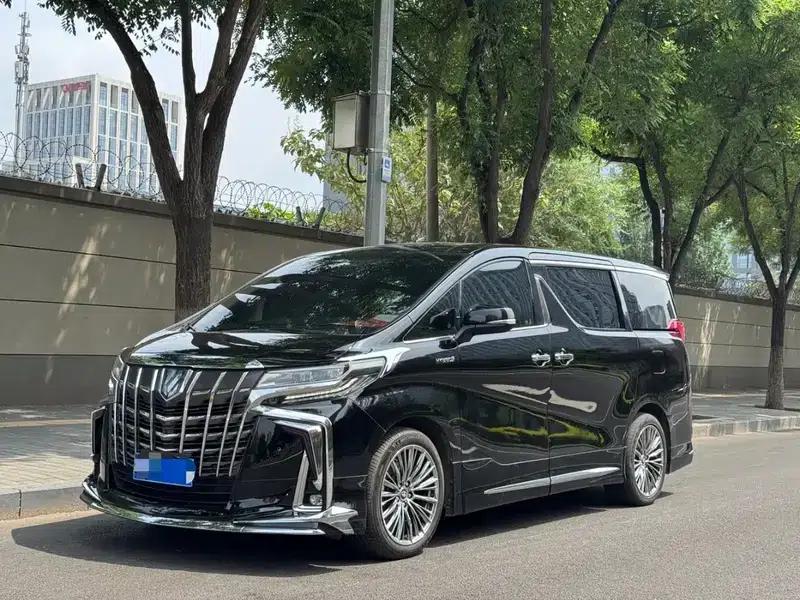 2021 Alphard Hybrid 2.5L Luxury Edition — миниатюра 1