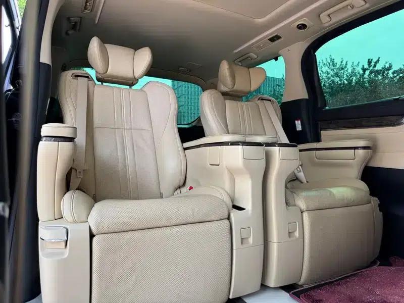2021 Alphard Hybrid 2.5L Luxury Edition — миниатюра 21