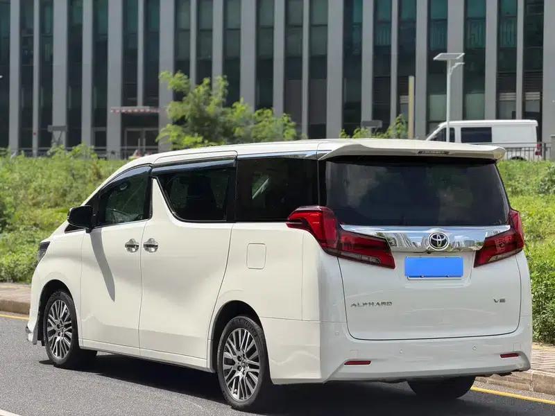 2018 Alphard 3.5L Luxury Edition — миниатюра 4