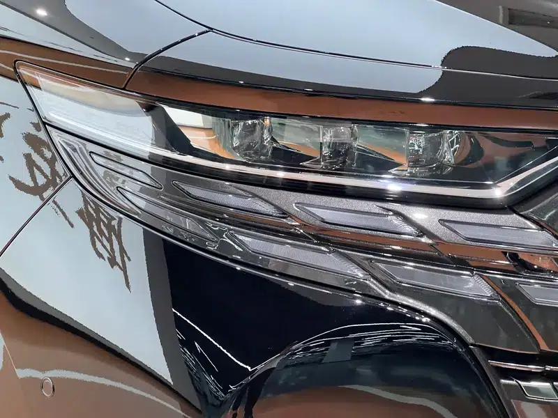 2023 Alphard 2.5L Intelligent Hybrid Dual Engine AWD Premium Edition — миниатюра 9
