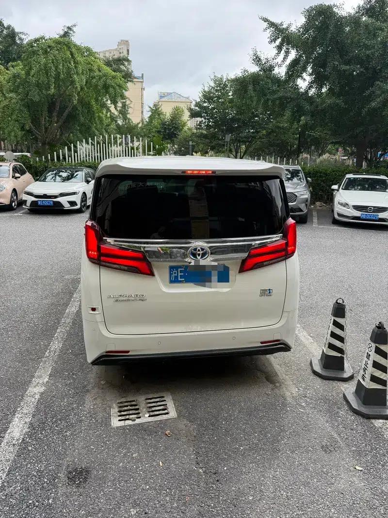2019 Alphard Hybrid 2.5L Premium Edition — миниатюра 5