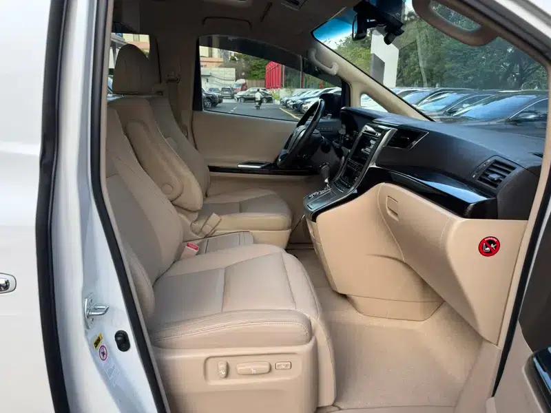2012 Alphard 2.4L Luxury Edition — миниатюра 14