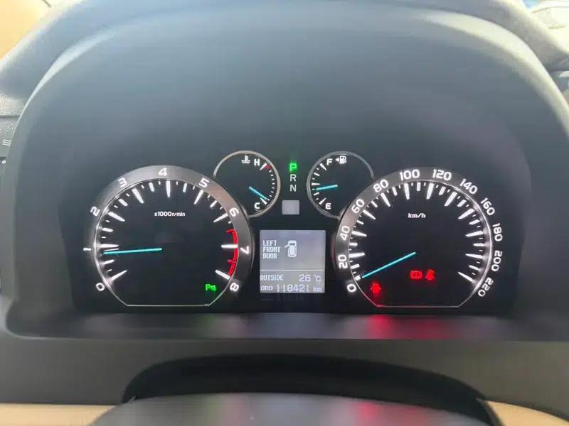 2012 Alphard 2.4L Luxury Edition — миниатюра 18