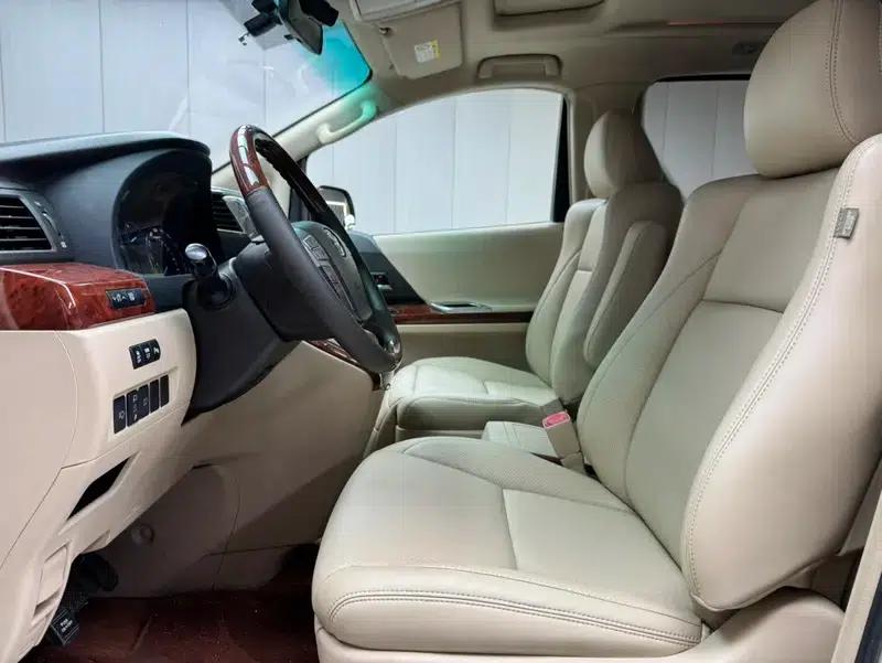2011 Alphard 3.5L Luxury Edition — миниатюра 7