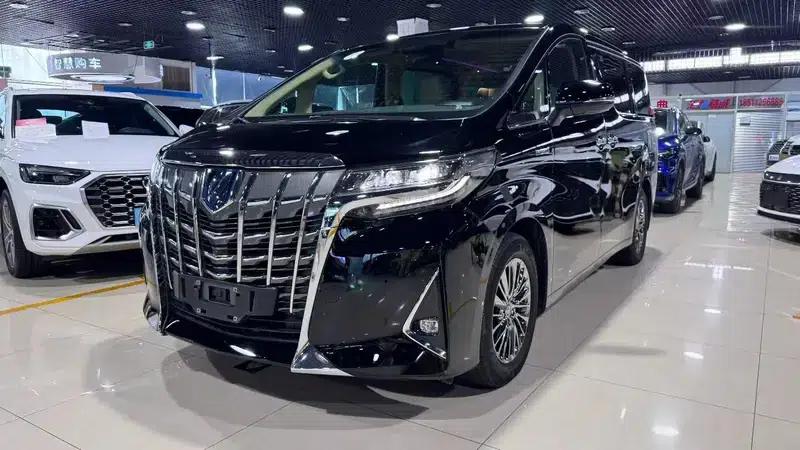 2021 Alphard Hybrid 2.5L Premium Edition — миниатюра 1