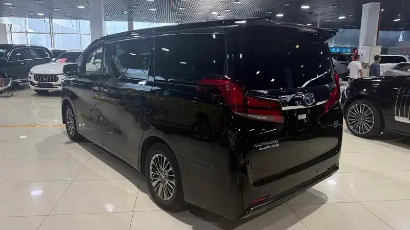 2021 Alphard Hybrid 2.5L Premium Edition — миниатюра 4