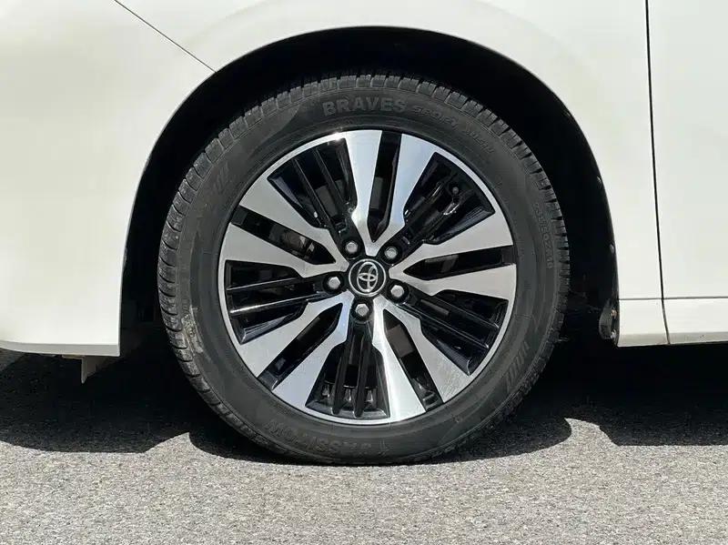 2018 Alphard Facelift 3.5L Premium Edition — миниатюра 13