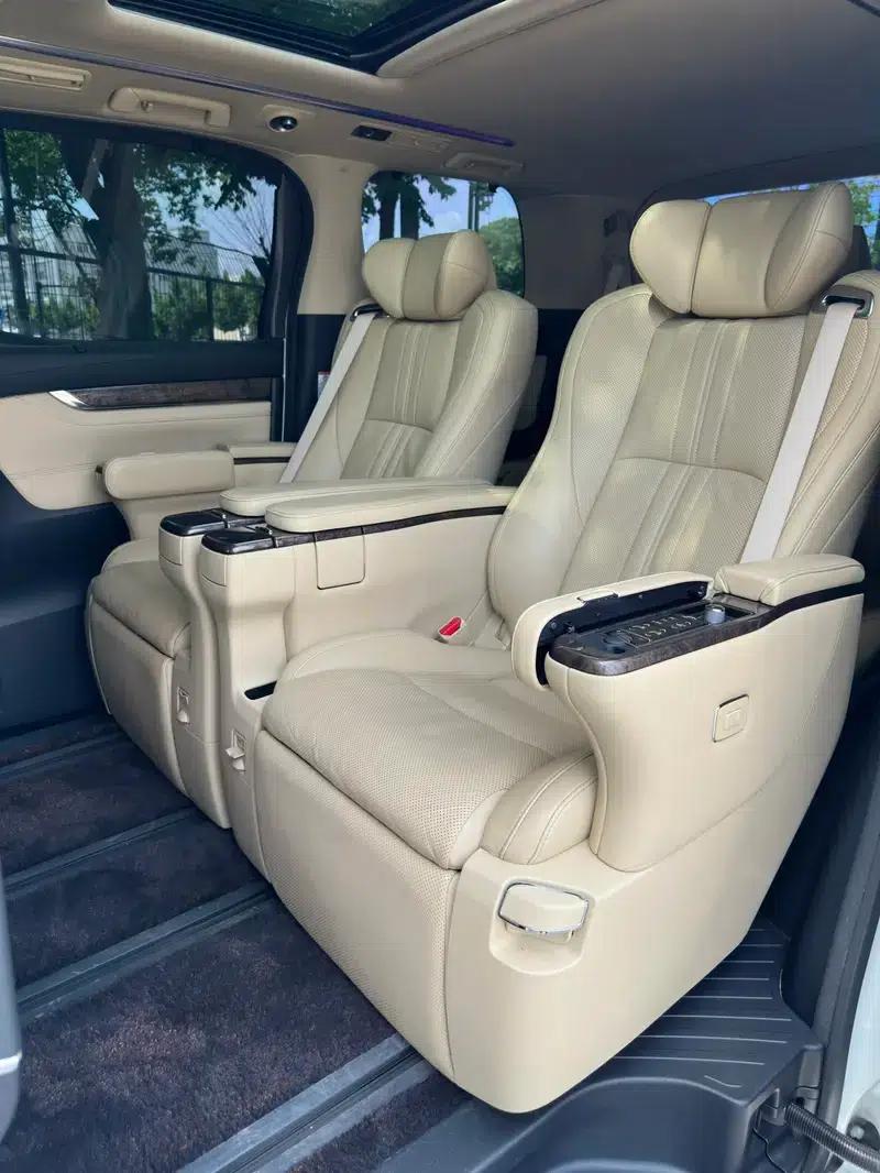 2018 Alphard Facelift 3.5L Premium Edition — миниатюра 27