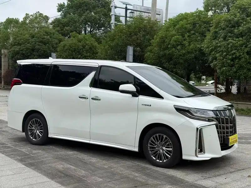 Alphard 2022 Hybrid 2.5L Premium Gold Edition — миниатюра 3