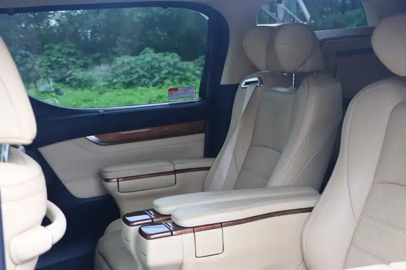 2018 Alphard 3.5L Premium Edition — миниатюра 8