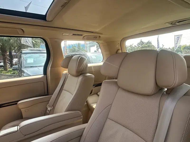 2012 Alphard 3.5L Luxury Edition — миниатюра 12