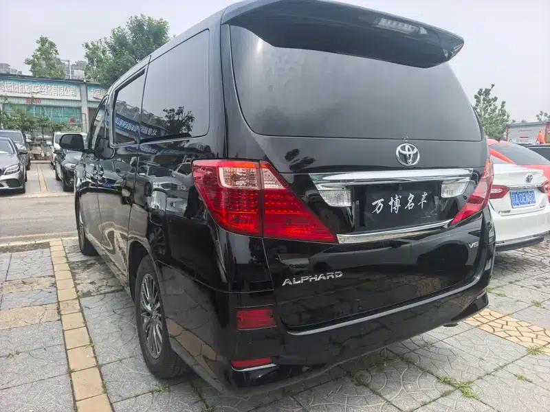 2011 Alphard 3.5L Luxury Edition — миниатюра 4