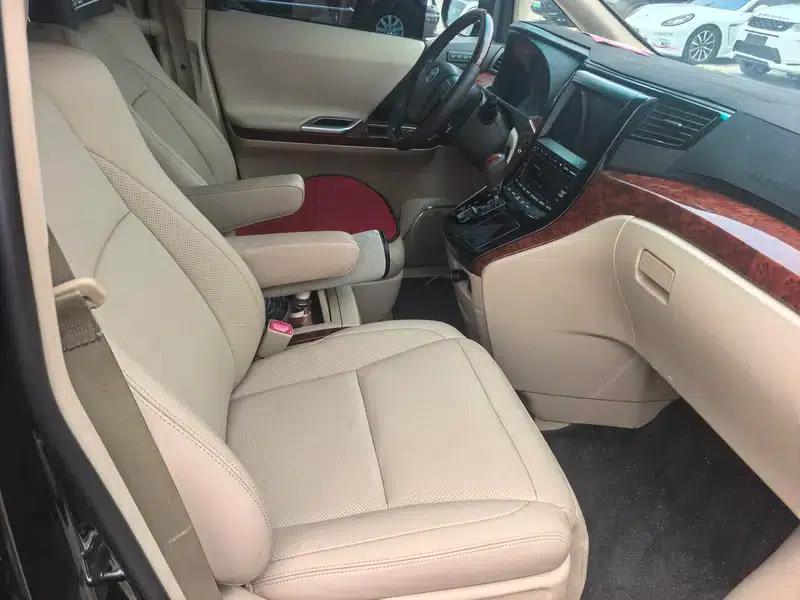 2011 Alphard 3.5L Luxury Edition — миниатюра 8